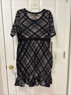 Nina Leonard Black and Cream Plaid Fit-and-Flare Midi Dress with Ruffle Hem